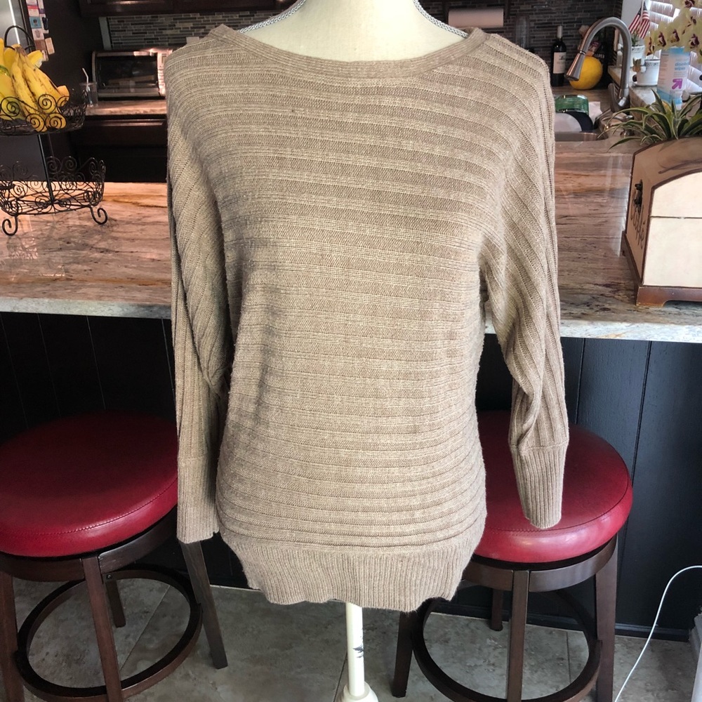 89th and Madison brown sweater